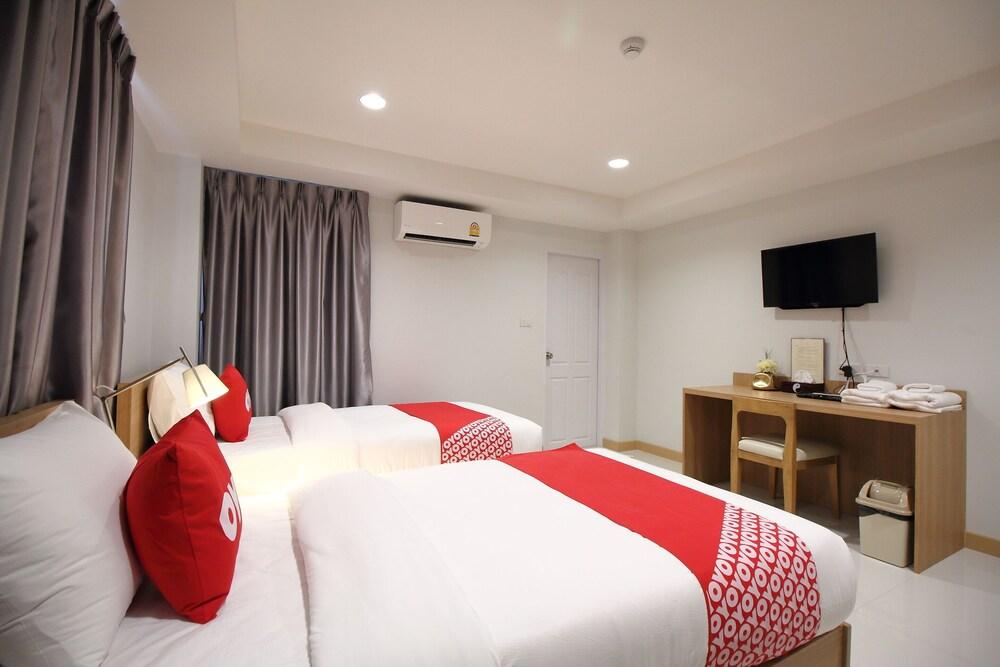 Super Oyo 484 Pannee Residence Khaosan Sha Plus Bangkok Exterior foto