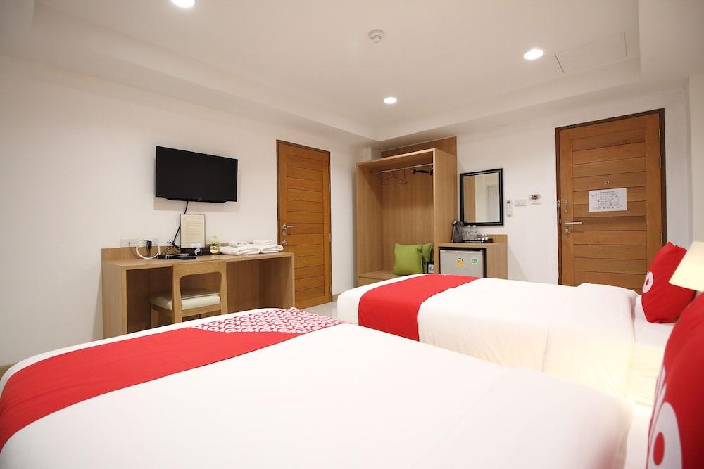 Super Oyo 484 Pannee Residence Khaosan Sha Plus Bangkok Exterior foto