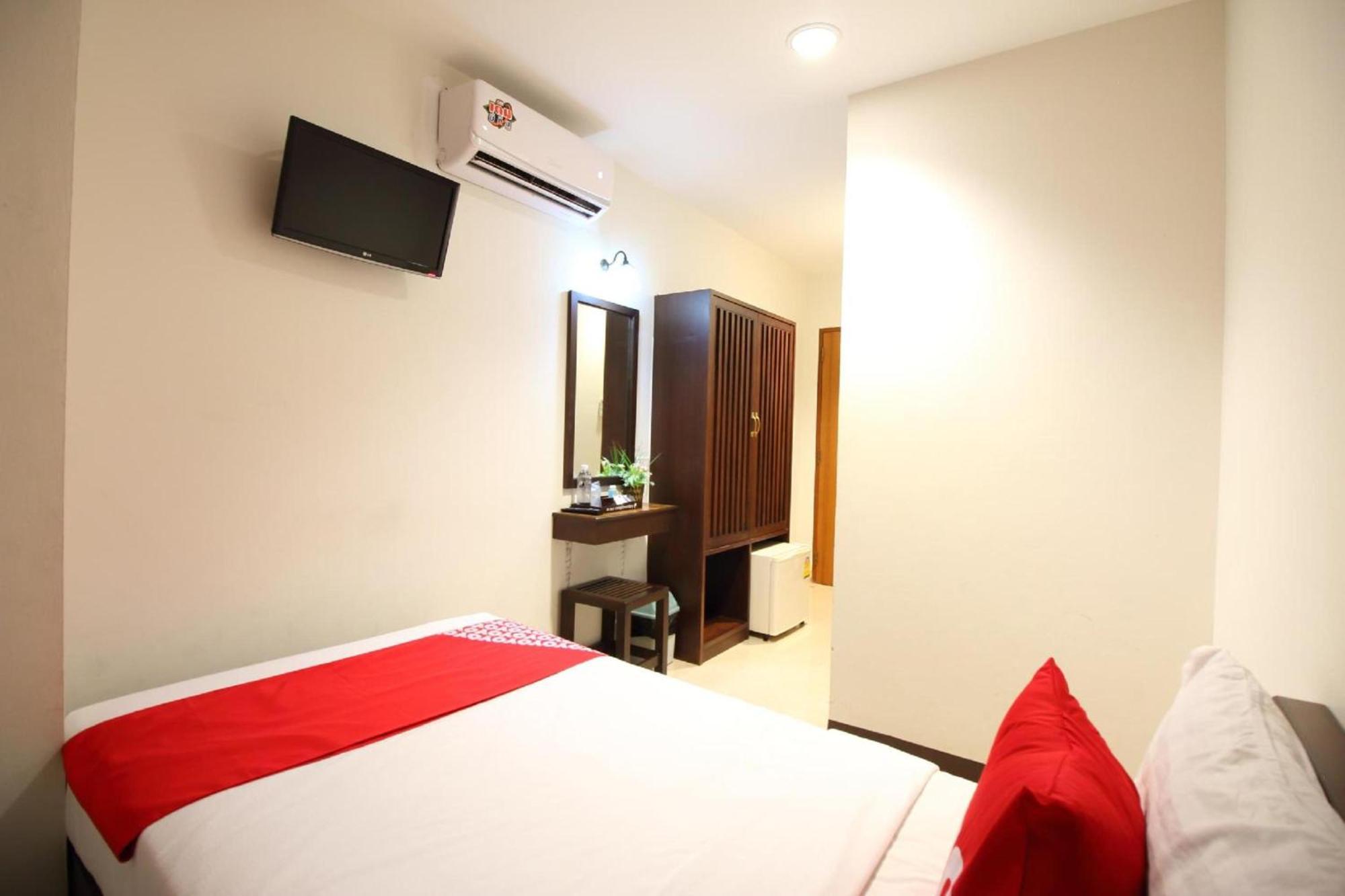 Super Oyo 484 Pannee Residence Khaosan Sha Plus Bangkok Exterior foto